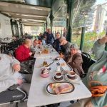 salida-a-almorzar-a-la-chocolateria-valor